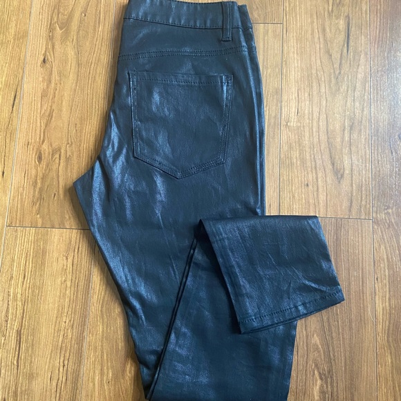 NWT Liverpool Jeans - Picture 2 of 4